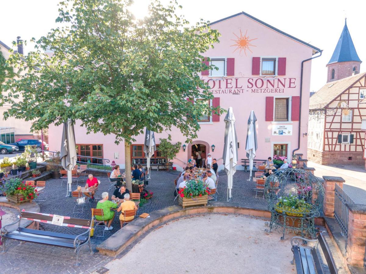 Im Schwarzwald als Paar: 7 Hotels im direkten Vergleich