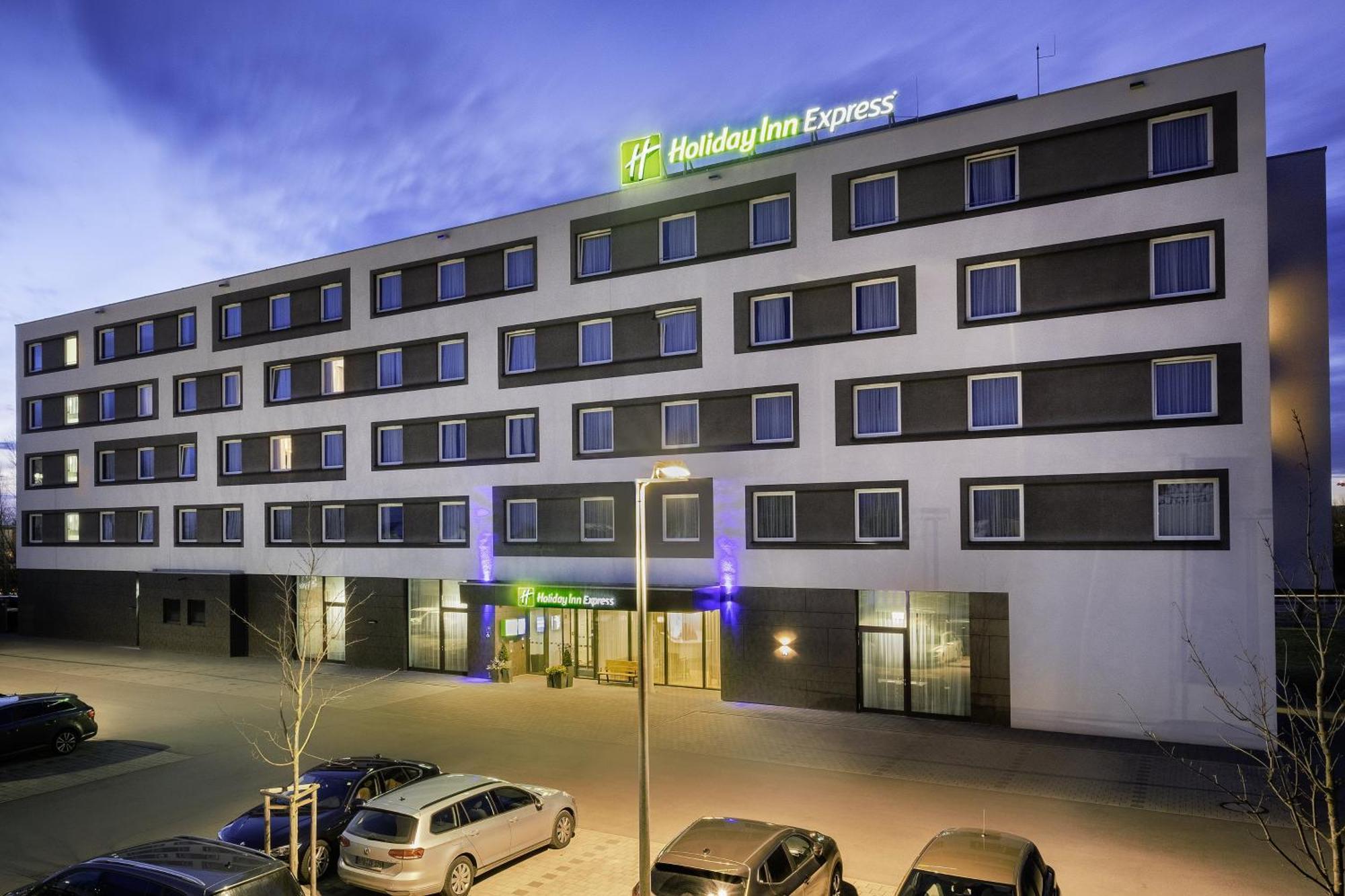 7 Familienhotels nahe Bodensee Center Friedrichshafen